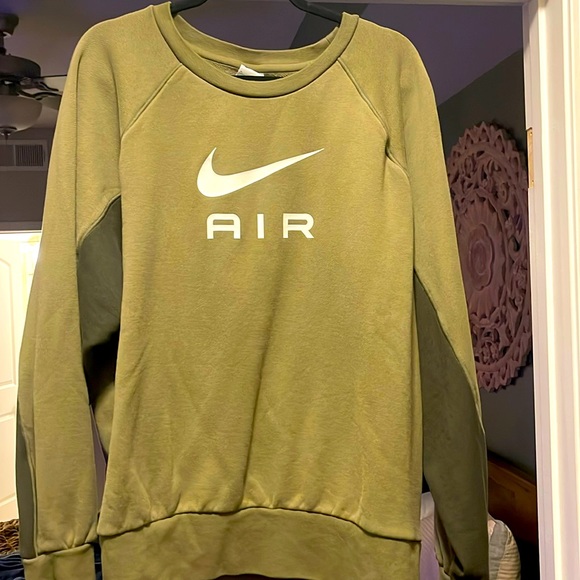 Army Green XL men’s Nike crew neck hoodie never worn - Picture 1 of 4
